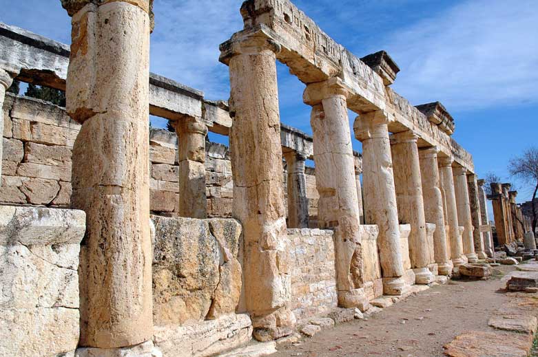 Ancient columns Pamukkale, Hierapolis