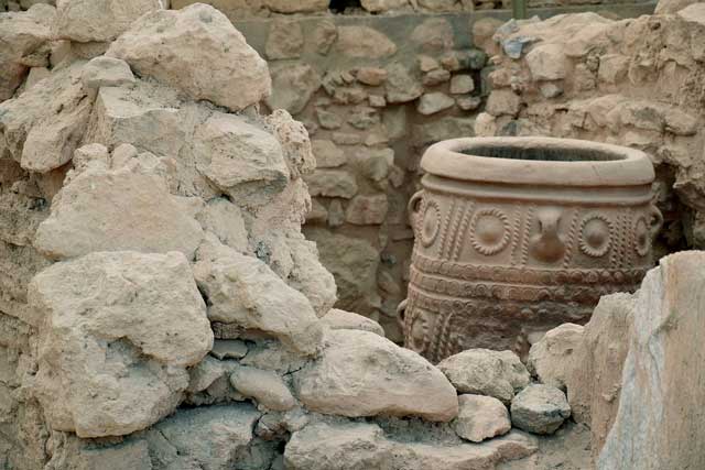 minoan pottery of ancient crete