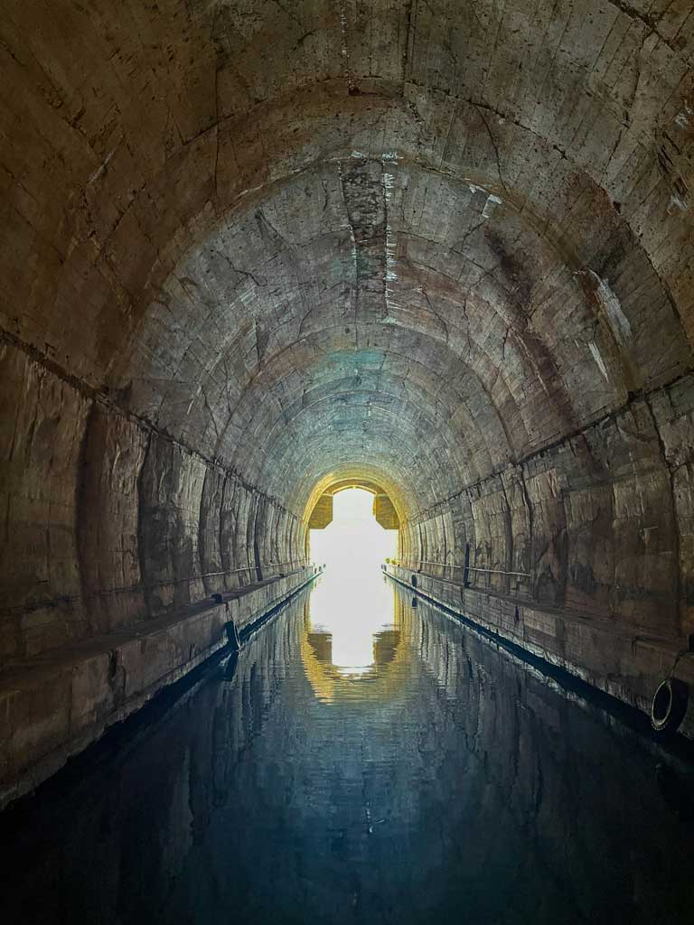 Submarine tunnel in Vis